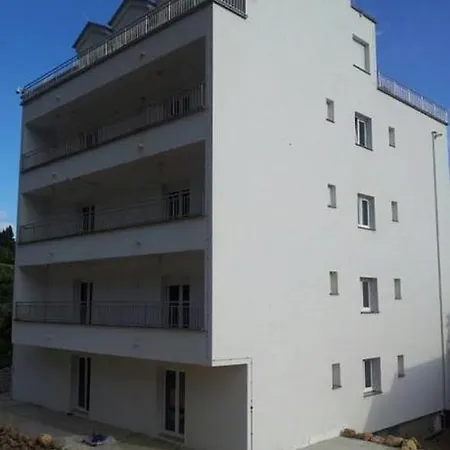 Strandburg Kroatien * Živogošće